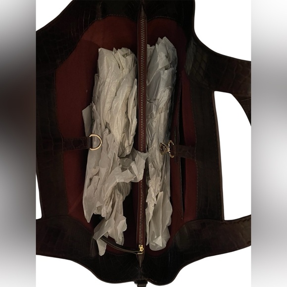 Cleobella Elegant Brown Crocodile-Embossed Women's Bag - Picture 5 of 5